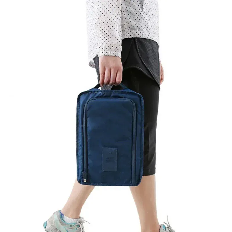 Rangement de chaussures en voyage