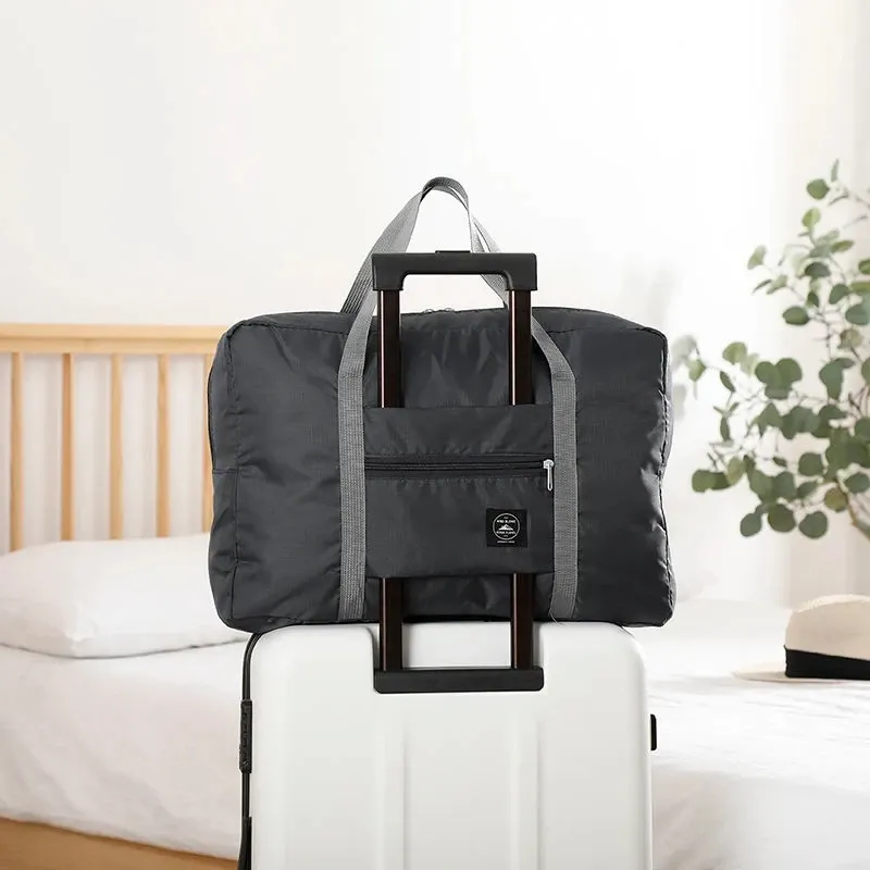 Sac de voyage et de sport pliable, grande capacité et léger 7