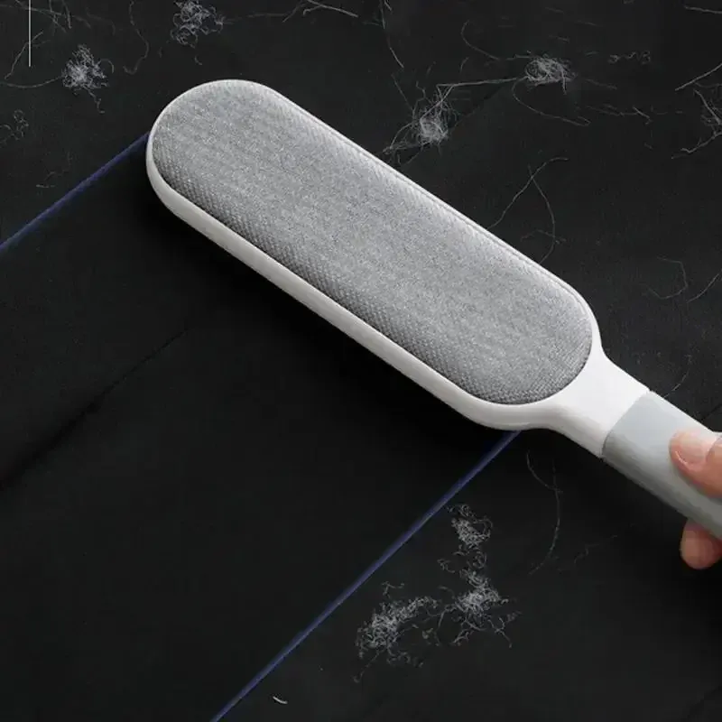 Brosse électrostatique double face anti-poils pour chats et chiens : vêtements, canapés, meubles et tapis 4