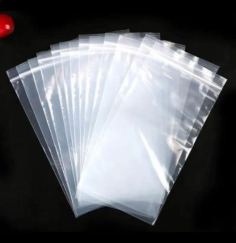 Pochette transparente pour smartphone en contexte