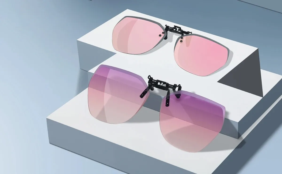 Détail du design des lunettes de soleil