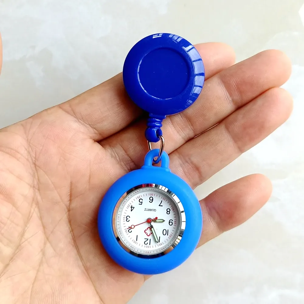 Montre de poche rétractable à cadran simple pour infirmière et médecin, avec clip 19