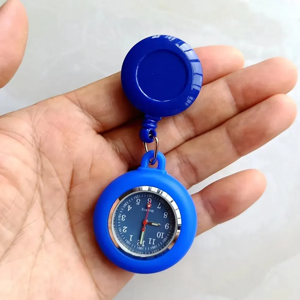 Montre de poche rétractable à cadran simple pour infirmière et médecin, avec clip 10