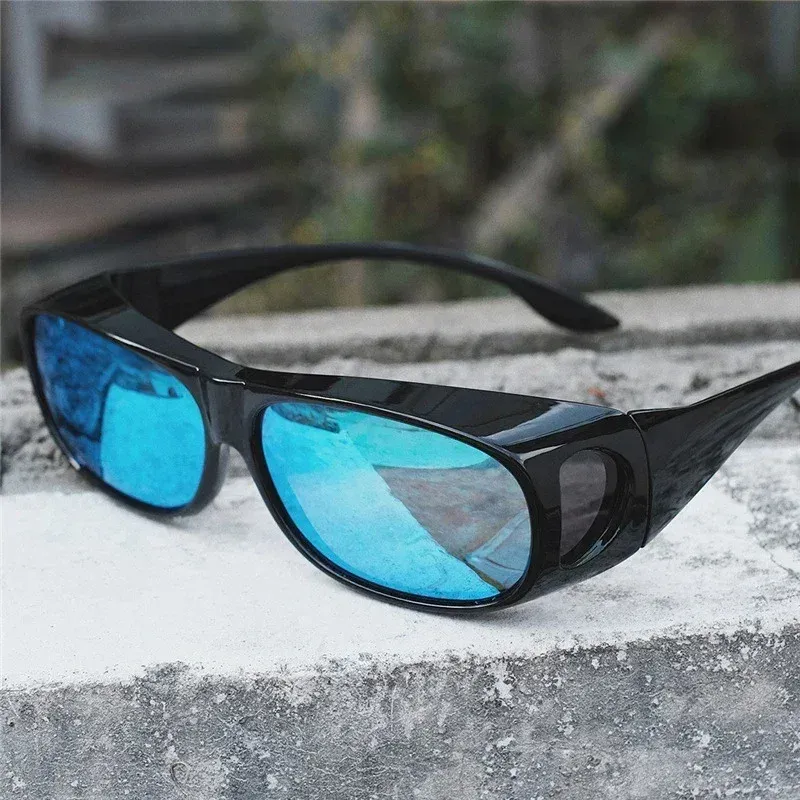 Lunettes de soleil polarisées à porter par-dessus les lunettes de vue, enveloppantes, pour la conduite, la pêche et le sport - Image 1
