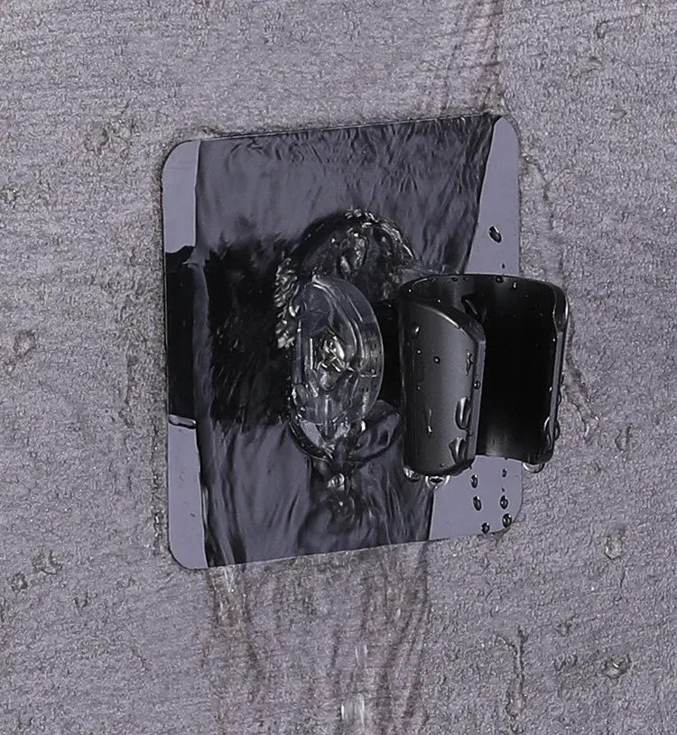 Ambiance de salle de bains moderne avec support de douche