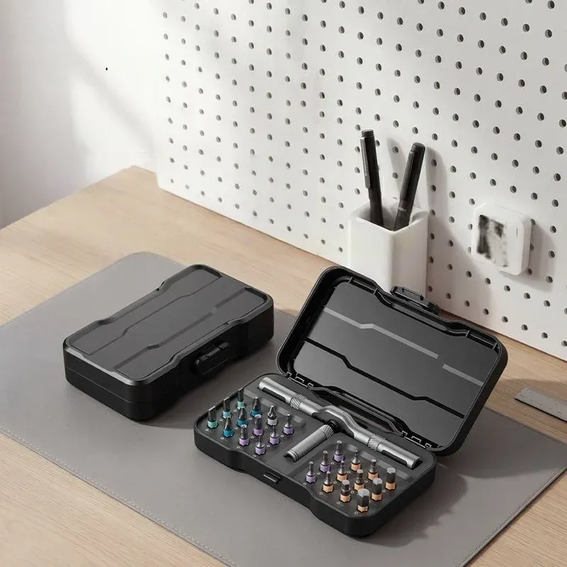 Kit de tournevis magnétique à cliquet 24 en 1, outil de précision portable multi-embouts pour meubles, PC et vélos 2