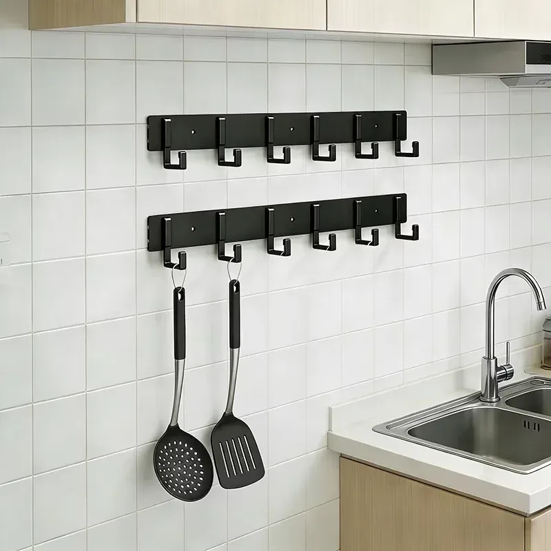 Détail des crochets en aluminium