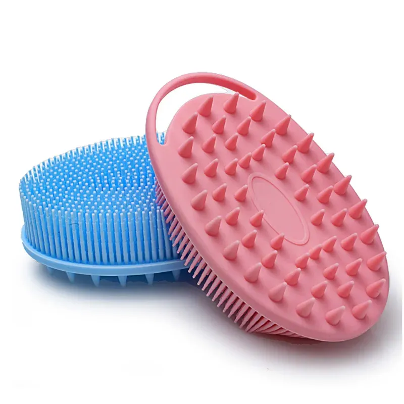 Gant de toilette en silicone, ambiance salle de bain