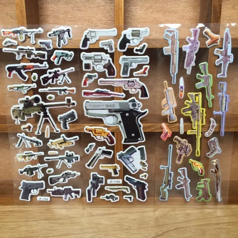 Autocollant pistolet 3D, mini autocollant de dessin animé pour réfrigérateur, carnet de notes et décoration murale 2