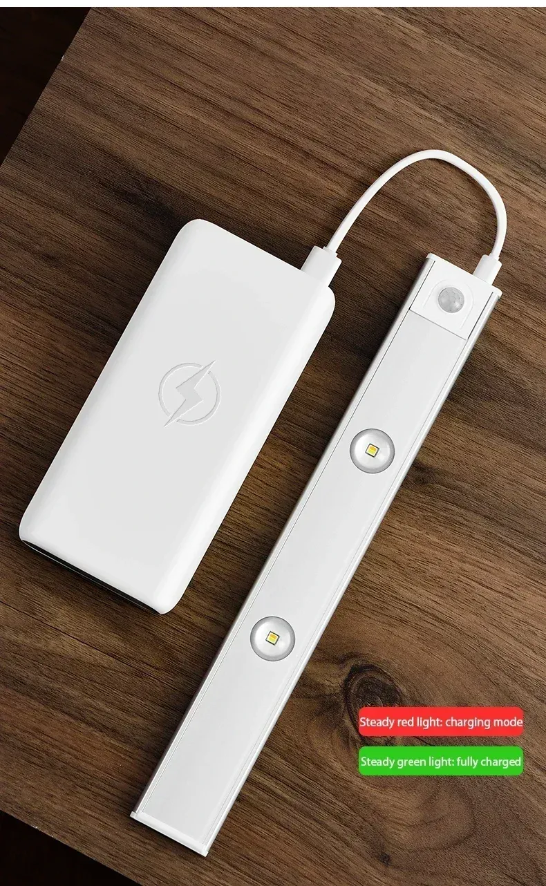 Lampe LED avec voyant de charge