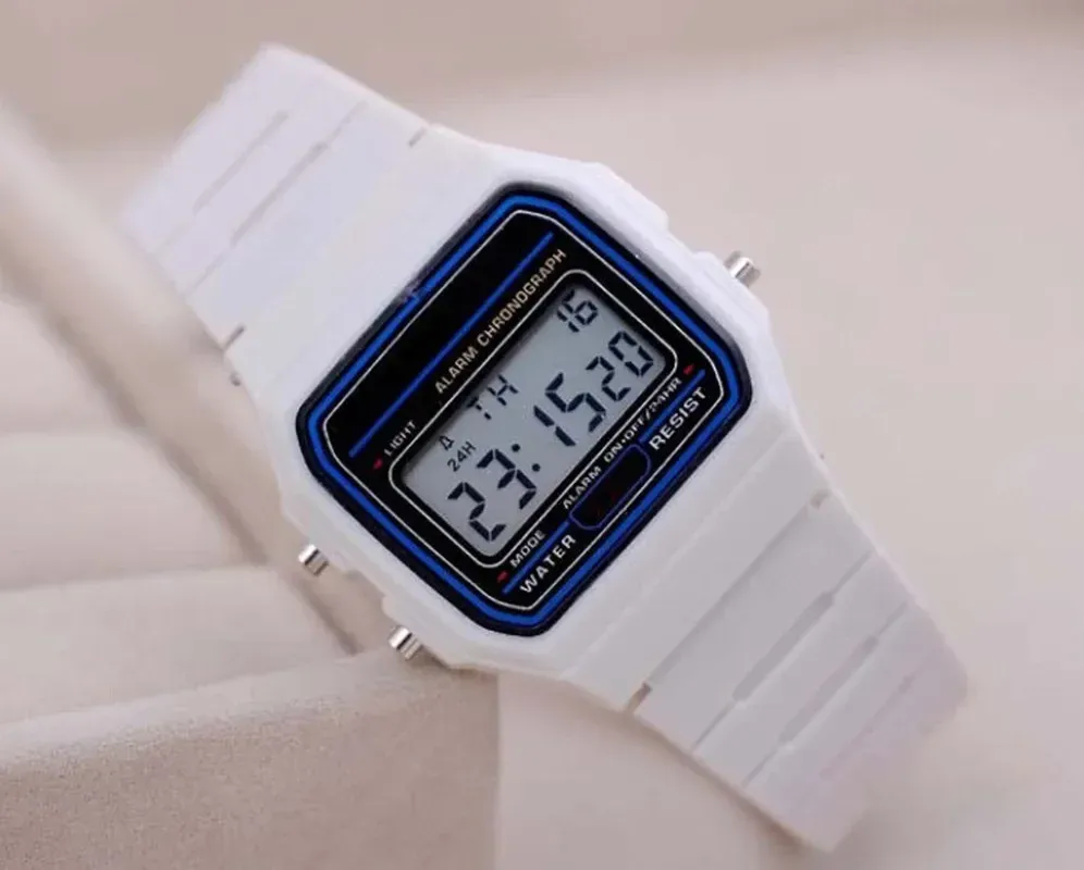 Montre digitale LED de sport pour homme, cadran carré, bracelet en silicone 2