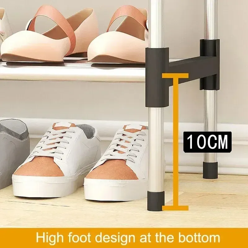 Porte-chaussures installé sur un balcon