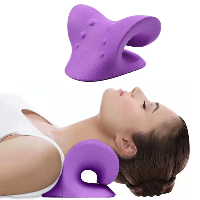 Oreiller de massage cervical en situation d'utilisation