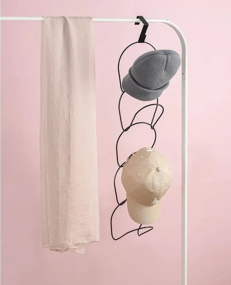 Support de rangement suspendu sur porte