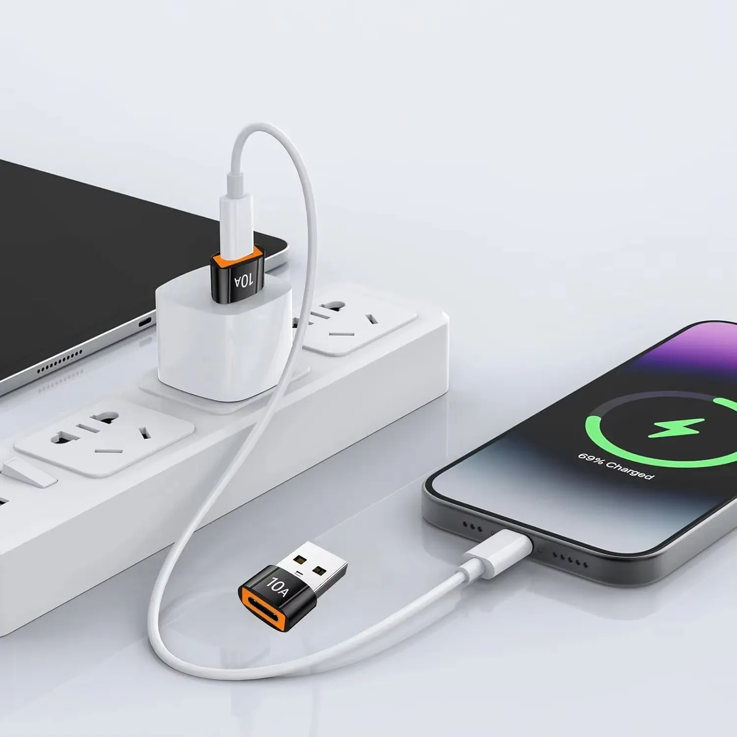 Détail des connecteurs USB-A et USB-C