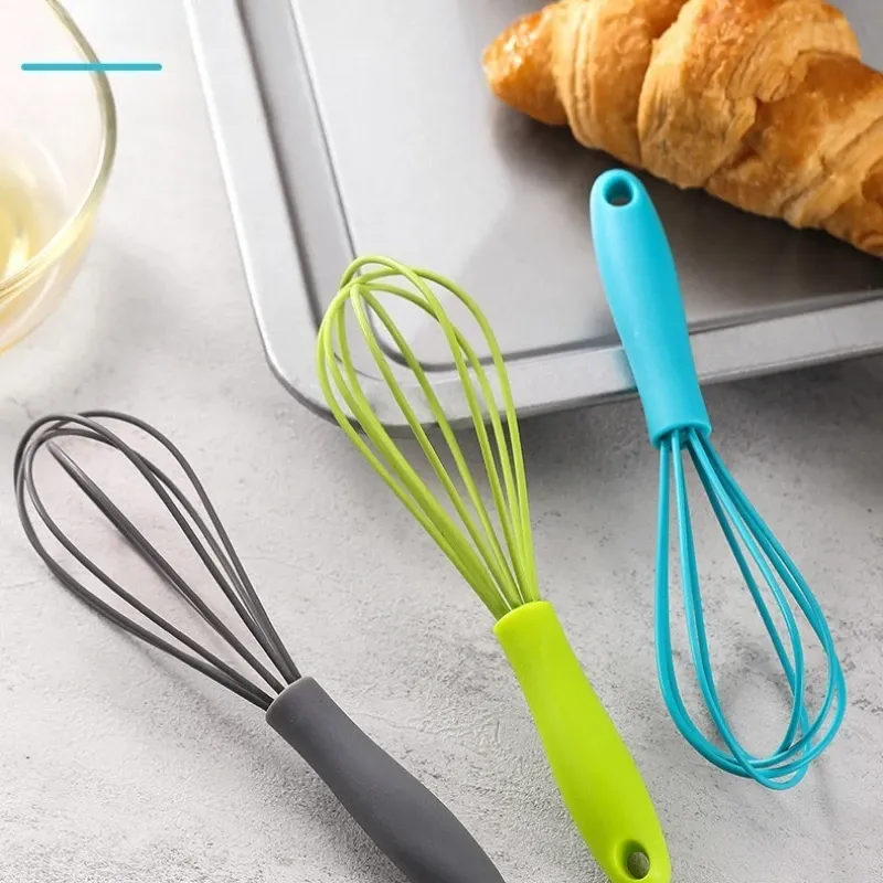 Fouet à œufs en silicone, mousseur à lait et ustensile de cuisine 3