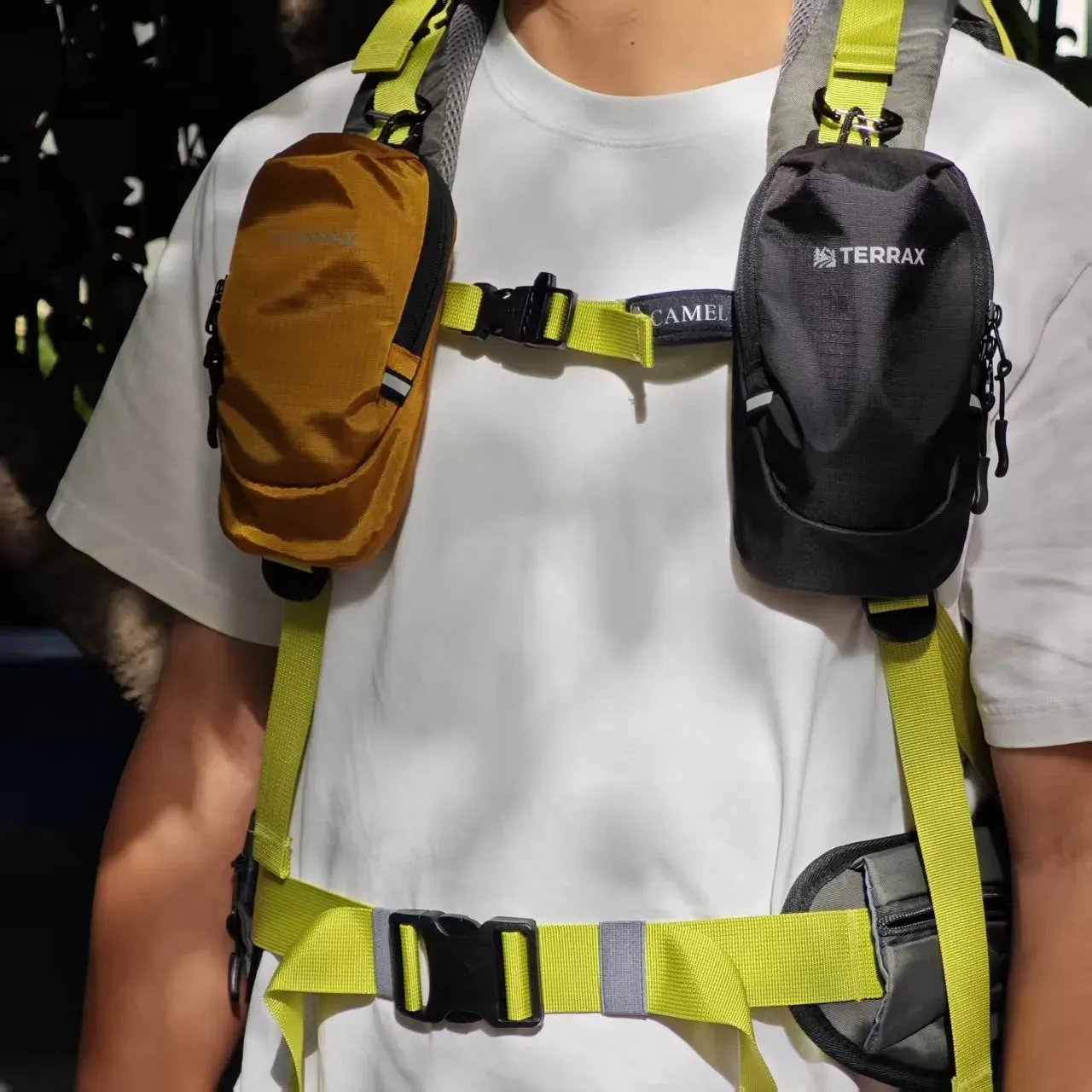Sac étanche porté en bandoulière