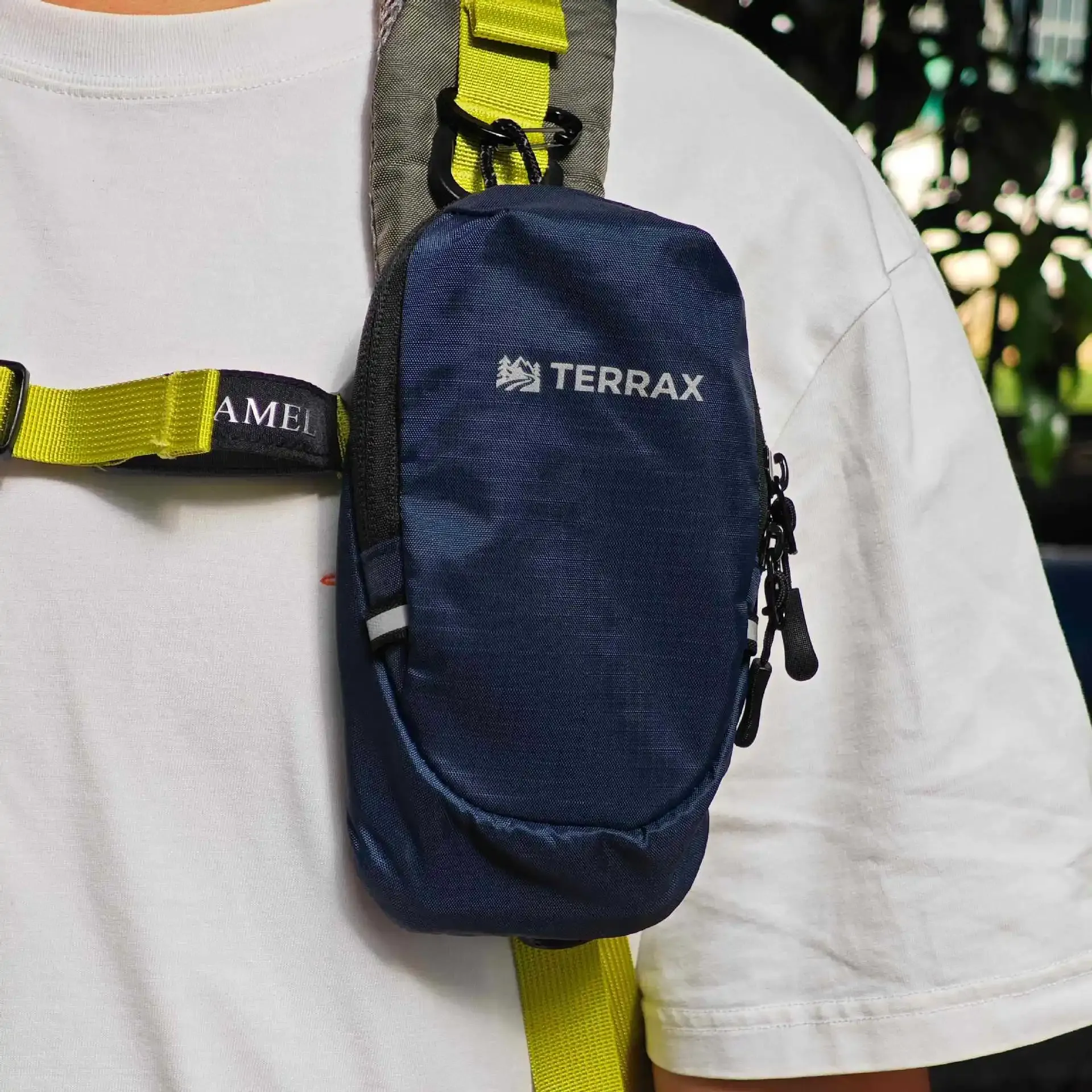 Pochette de rangement étanche pour téléphone à suspendre au sac à dos, idéale pour le cyclisme et la course à pied 8