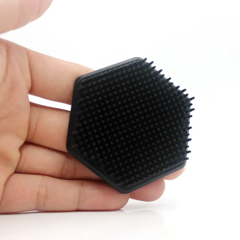 Brosse de soin visage pour homme, présentation finale