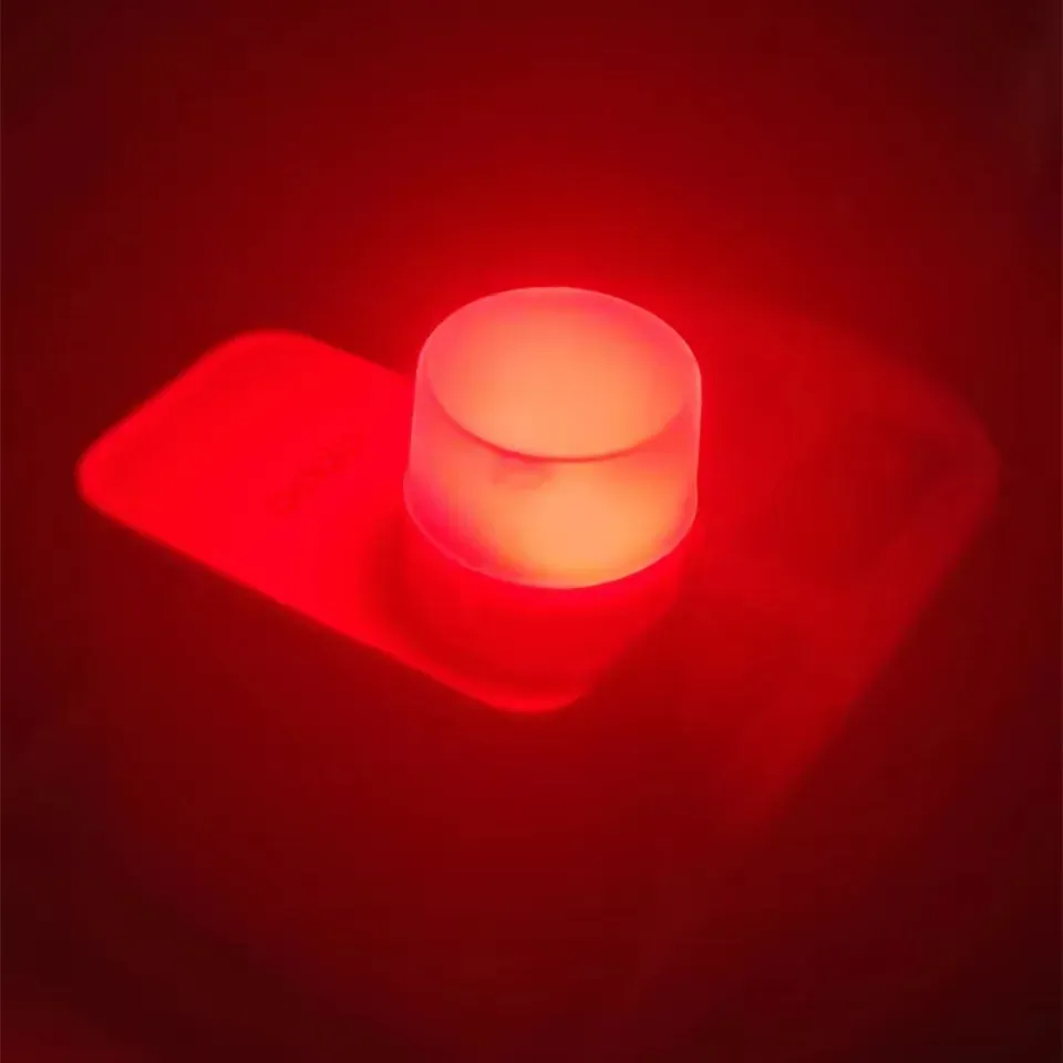 Lampe USB éclairant une zone de lecture
