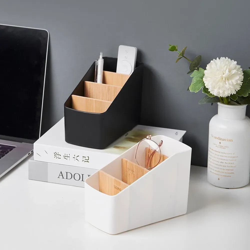 Boîte de rangement en situation sur une table basse