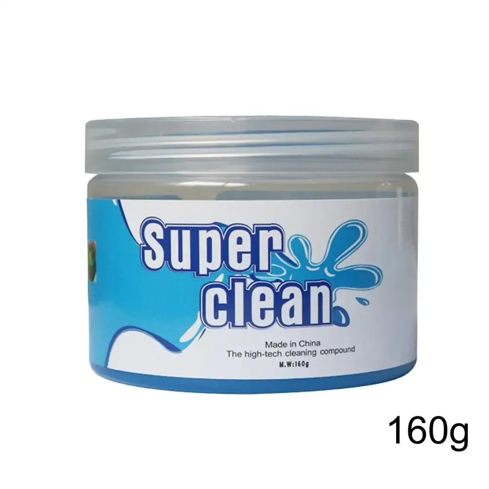 Gel nettoyant pour voiture en situation d'utilisation