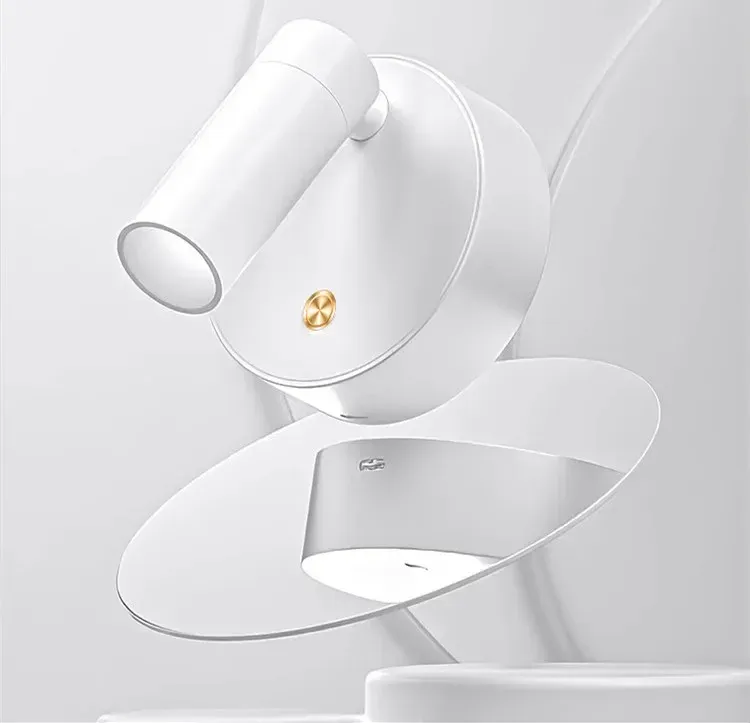 Applique murale LED dans un intérieur