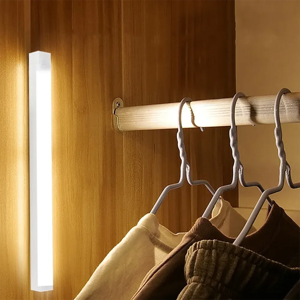Veilleuse LED rechargeable USB à détecteur de mouvement pour armoire, cuisine et chevet 2