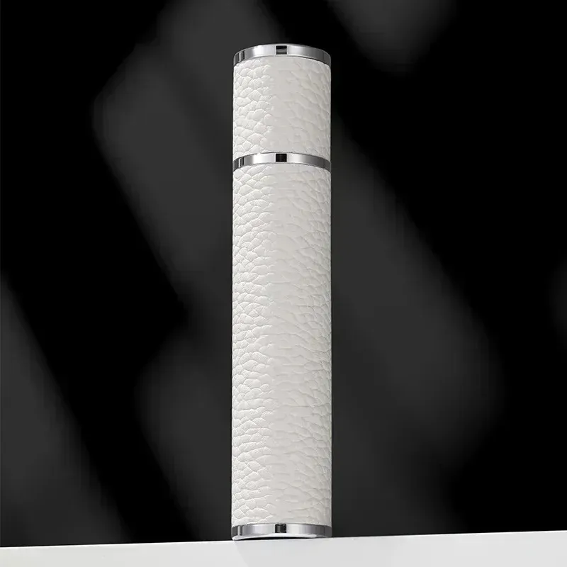 Flacon vaporisateur de parfum en cuir de 10 ml, compact et rechargeable, idéal pour le voyage 9