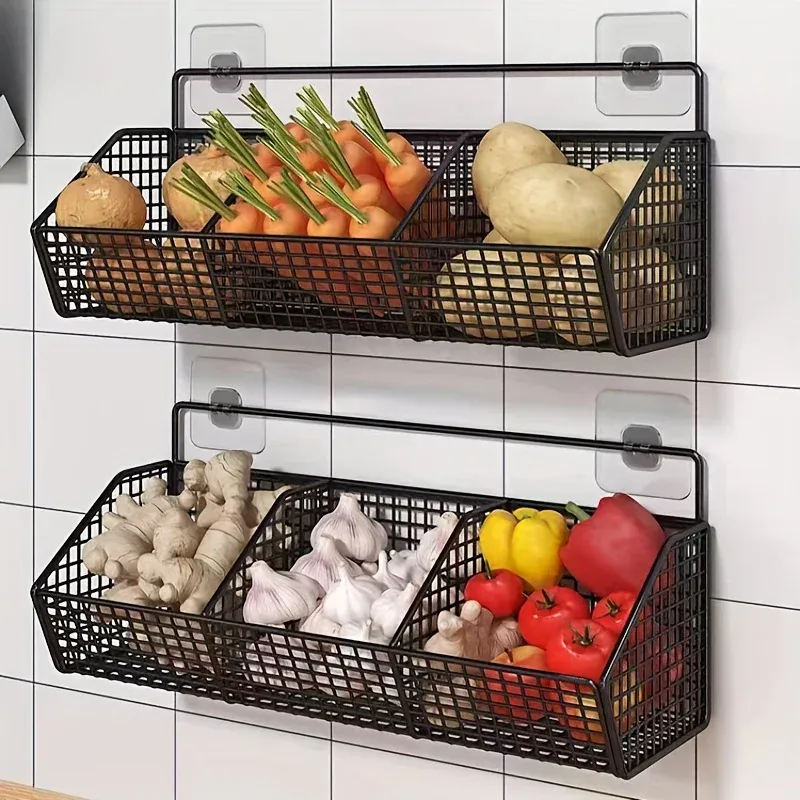 Étagère de cuisine intégrée dans un intérieur moderne