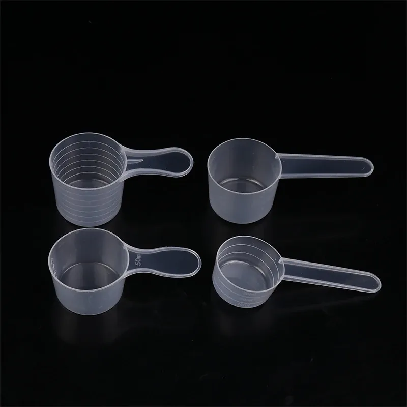 Ensemble de 10 pièces : cuillères doseuses transparentes graduées (30, 50, 60, 70 ml), cuillère à lait en poudre et tasses doseuses de cuisine 5