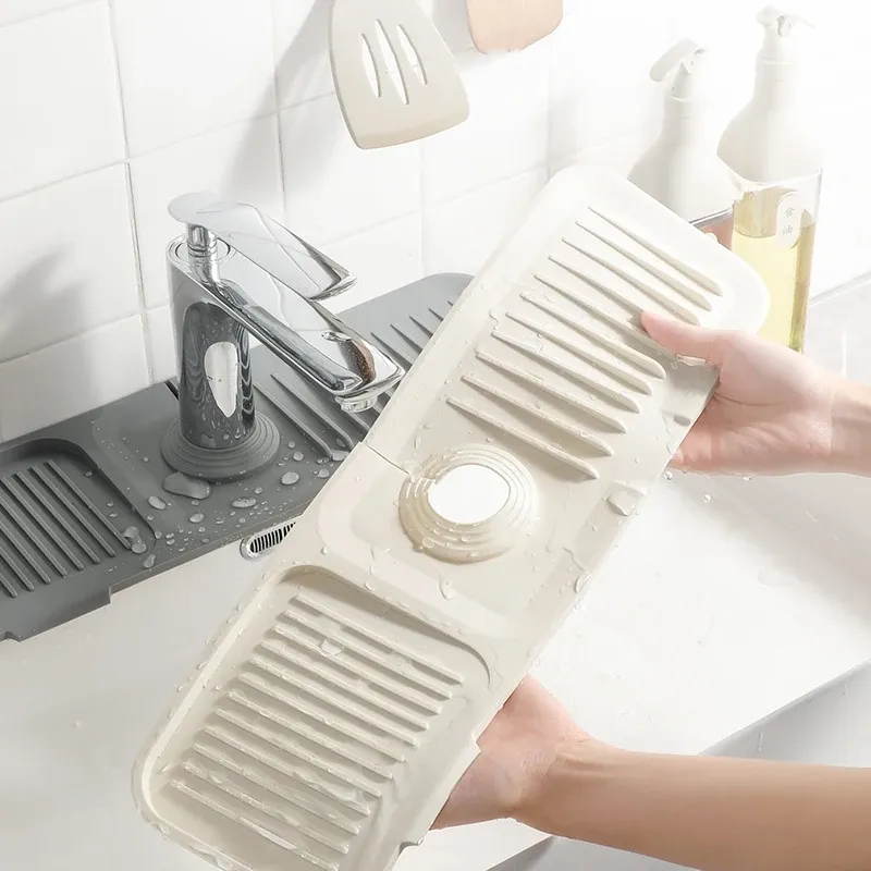 Protège-éclaboussures en silicone pour robinet d'évier
