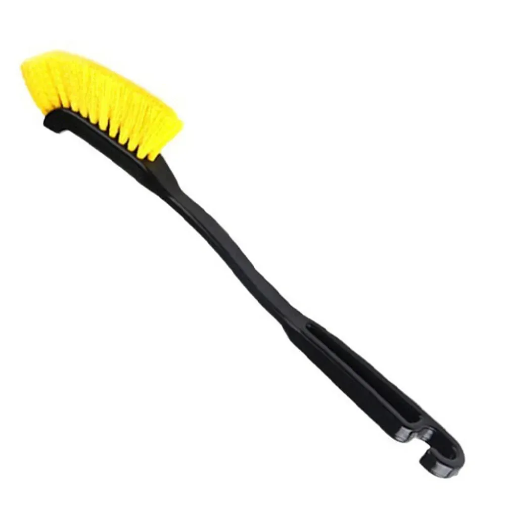 Brosse de jante à tête incurvée, finition