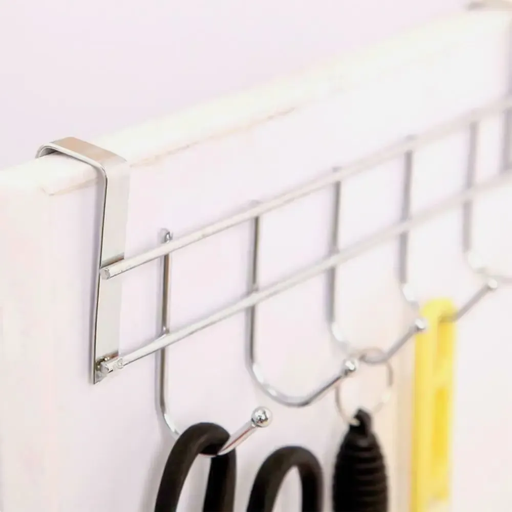 Crochet de porte pour outils
