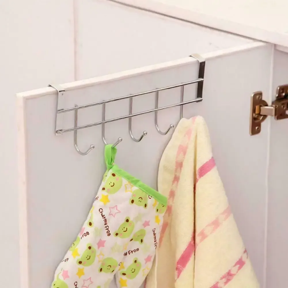 Crochet de porte dans un intérieur