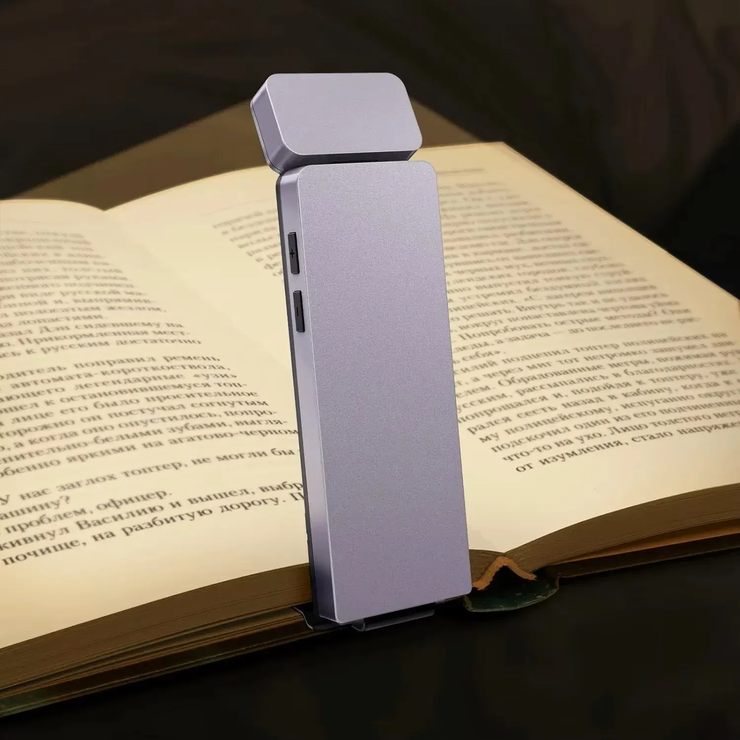 Lampe de lecture LED rechargeable USB, portable et compacte, à pince 9