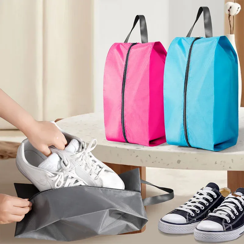 Sac de rangement portable pour chaussures de voyage, étanche, avec fermeture éclair robuste 4