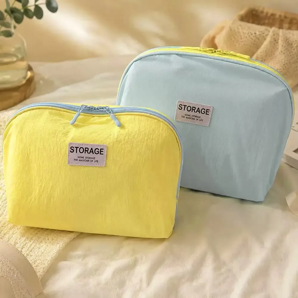 Sac organisateur de voyage grande capacité avec pochettes de rangement pour sous-vêtements et trousse de toilette pour femme