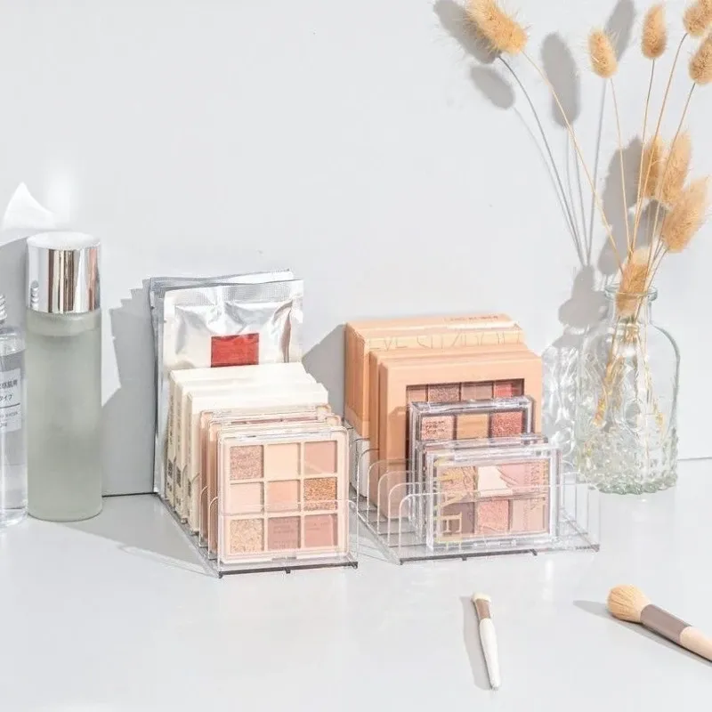 Plateau de rangement cosmétique, détail des compartiments
