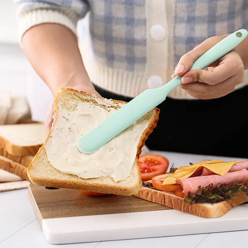 Spatule en silicone pour pâtisserie