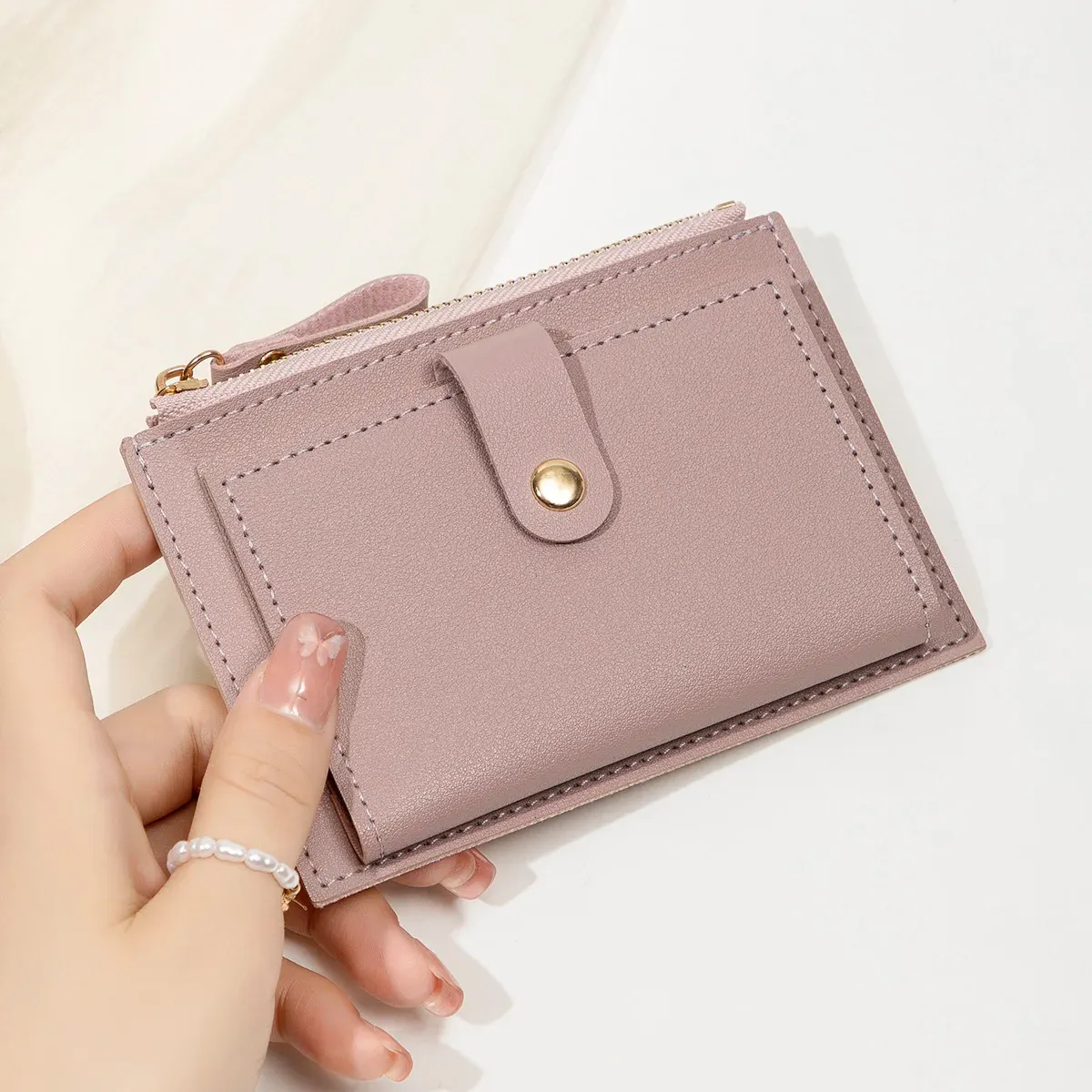 Porte-cartes court pour femme minimaliste et tendance, ultra-fin, mini portefeuille en similicuir PU - Image 1