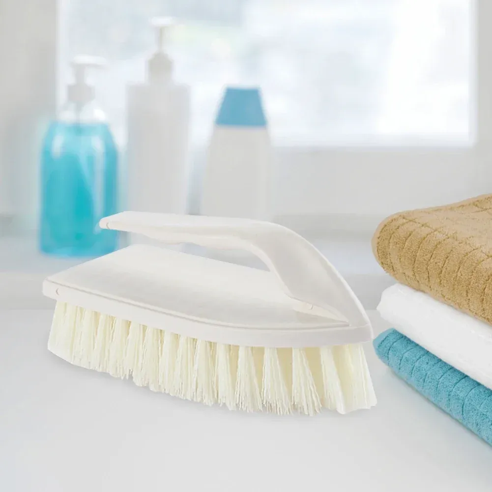 Brosse de nettoyage en plastique à manche antidérapant et poils rigides pour cuisine, salle de bain et voiture 2