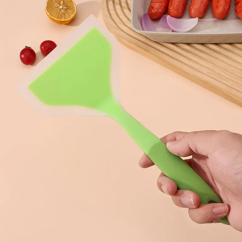Ustensiles en usage en cuisine