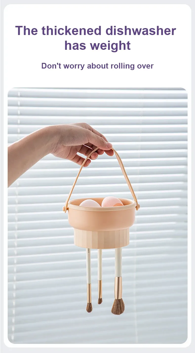 Accessoire de nettoyage de pinceaux vue détaillée