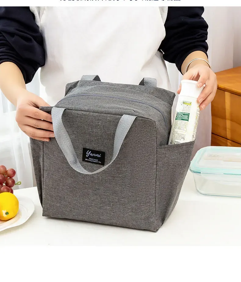 Sac à déjeuner rempli de repas