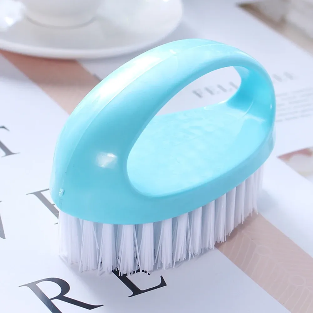Brosse multifonctionnelle, détails des finitions