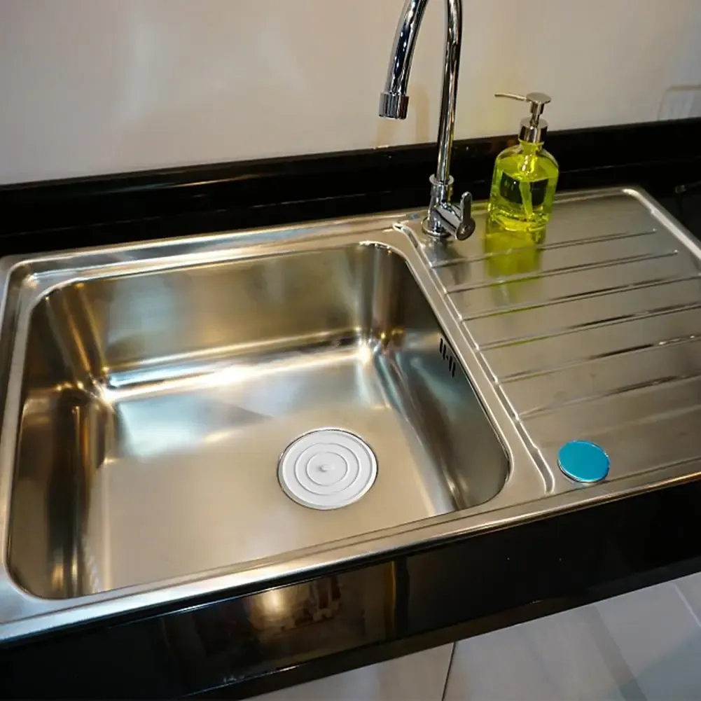 Bouchon de baignoire en silicone, détail de la base