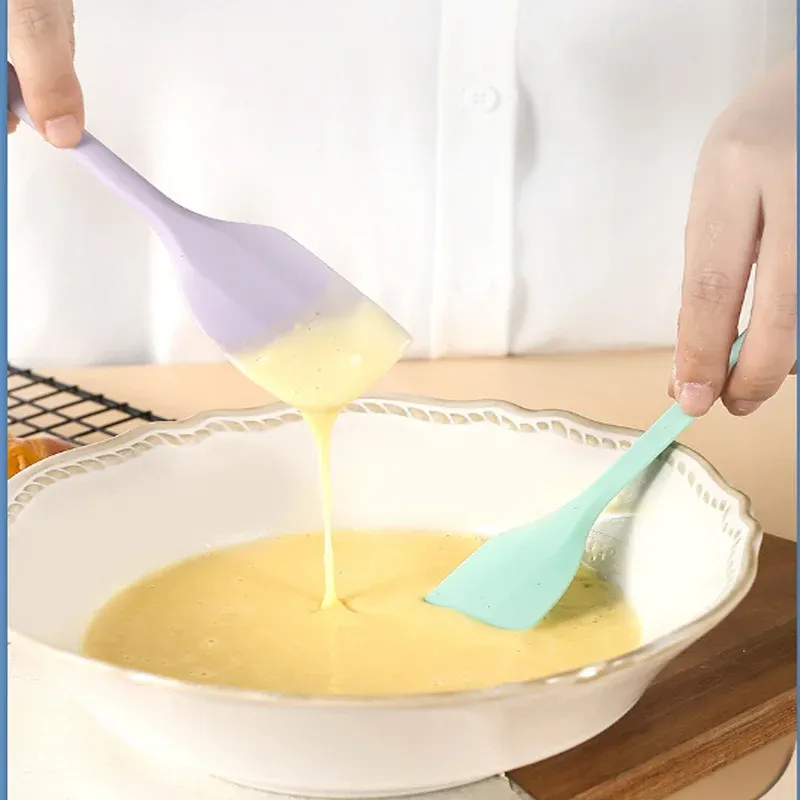 Racloir antiadhésif en silicone résistant à la chaleur pour crème et beurre 4