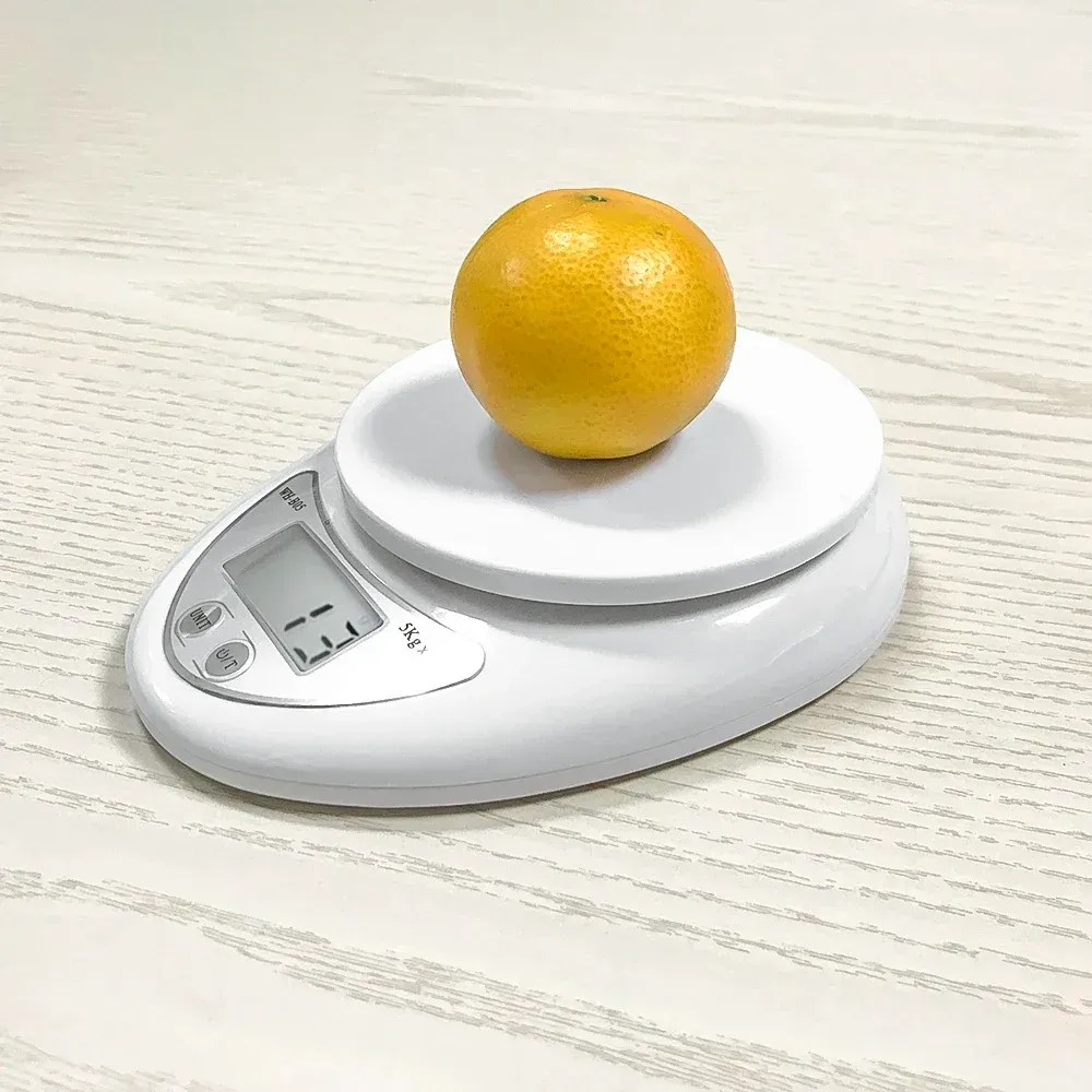 Balance de cuisine électronique portable 5 kg / 1 g à écran LCD 2