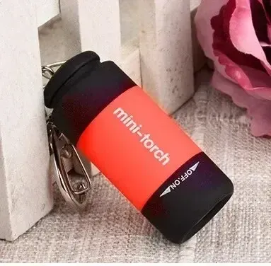 Mini lampe torche LED rechargeable par USB, étanche, avec porte-clés, pour la maison, la randonnée et le camping 8